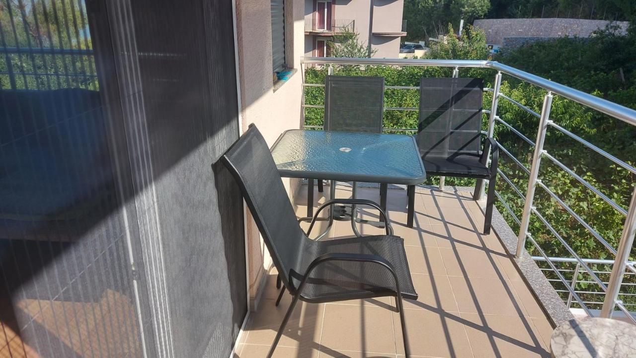 Apartment Ana V-Peshtani 奥赫里德 外观 照片