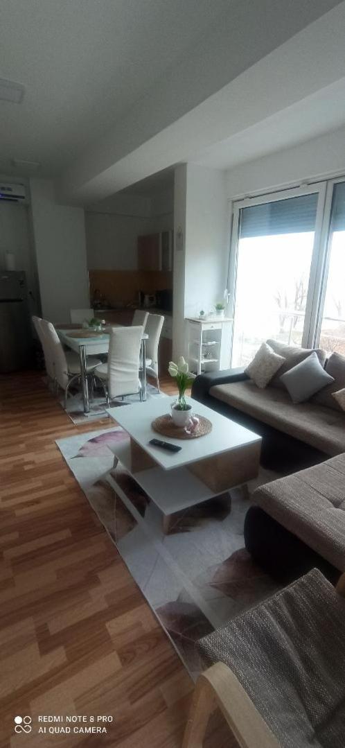 Apartment Ana V-Peshtani 奥赫里德 外观 照片